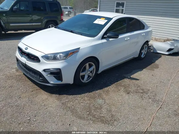 3KPF34AD3ME394391 2021 KIA FORTE - Image 2