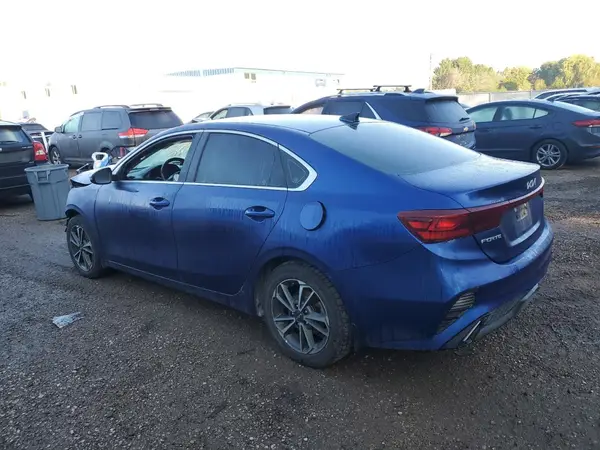 3KPF34AD3NE435734 2022 KIA FORTE - Image 2