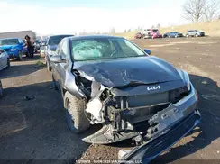 3KPF34AD3NE442408 2022 KIA FORTE