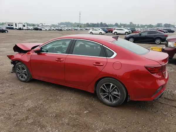 3KPF34AD3NE444935 2022 KIA FORTE - Image 2