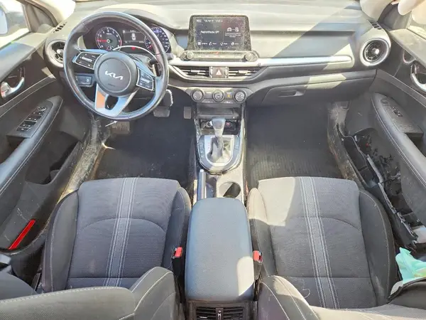 3KPF34AD3NE473397 2022 KIA FORTE - Image 8