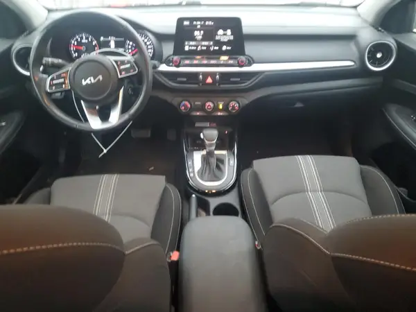 3KPF34AD3NE481600 2022 KIA FORTE - Image 8