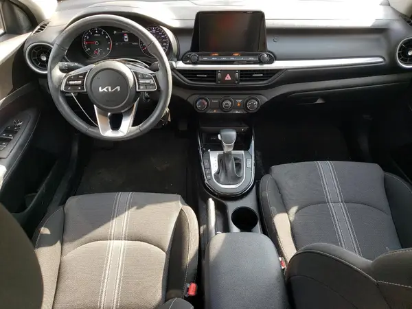 3KPF34AD3NE533291 2022 KIA FORTE - Image 8
