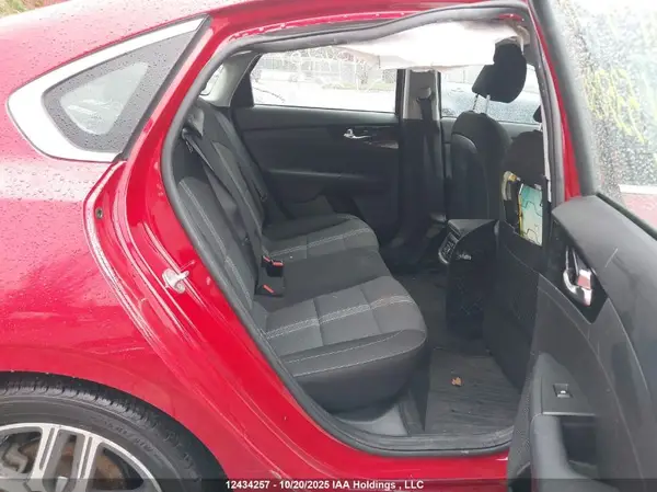3KPF34AD3PE535030 2023 KIA FORTE - Image 8