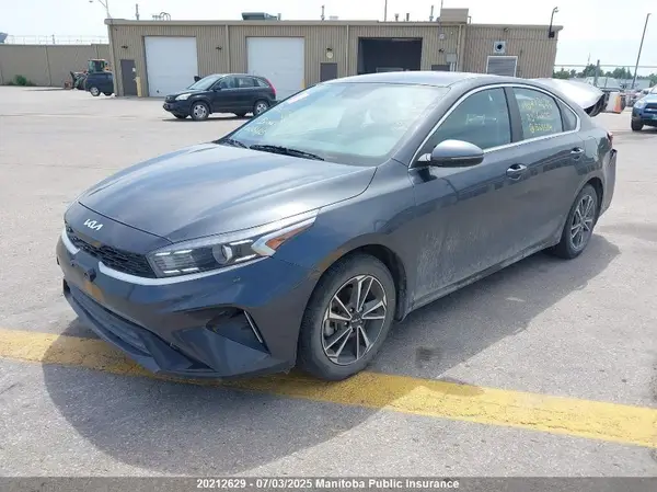 3KPF34AD3PE559554 2023 KIA FORTE - Image 2