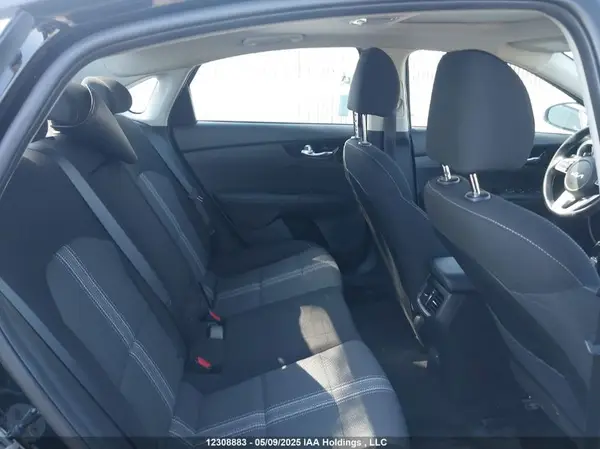 3KPF34AD3PE570912 2023 KIA FORTE - Image 8