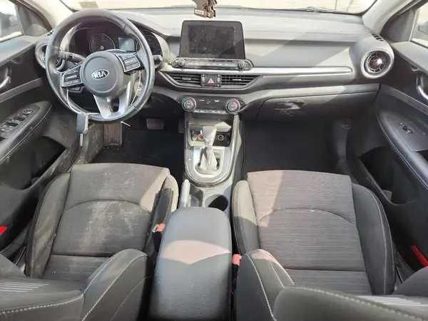 3KPF34AD4KE012706 2019 KIA FORTE - Image 8
