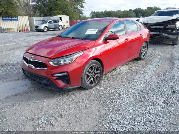 3KPF34AD4KE015718 2019 KIA FORTE - Image 2