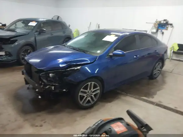 3KPF34AD4KE015993 2019 KIA FORTE - Image 2