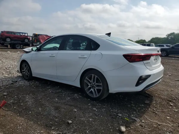 3KPF34AD4KE027819 2019 KIA FORTE - Image 2