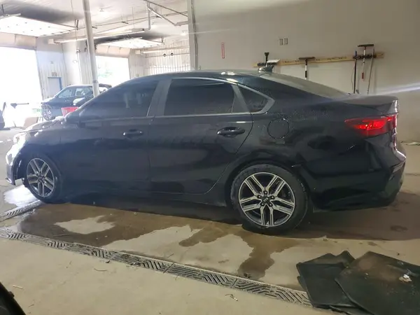 3KPF34AD4KE062196 2019 KIA FORTE - Image 2