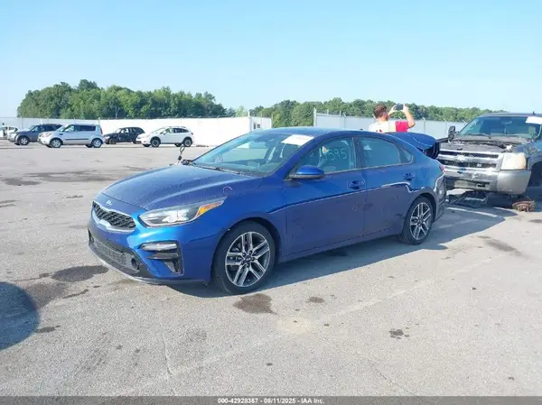 3KPF34AD4KE072808 2019 KIA FORTE - Image 2