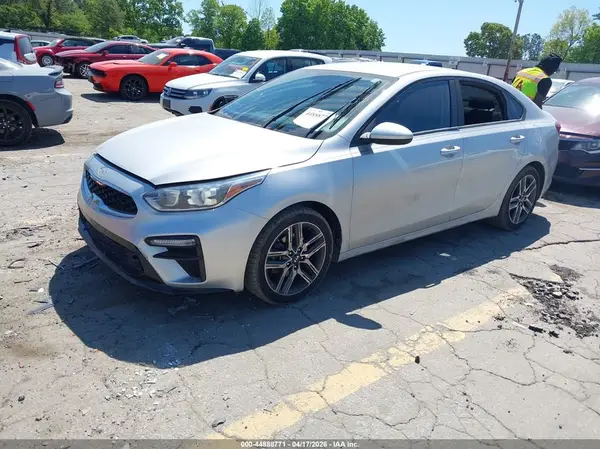 3KPF34AD4KE073991 2019 KIA FORTE - Image 2