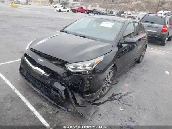 3KPF34AD4KE110361 2019 KIA FORTE - Image 2