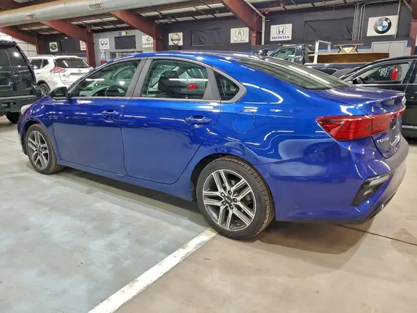 3KPF34AD4KE124146 2019 KIA FORTE - Image 2