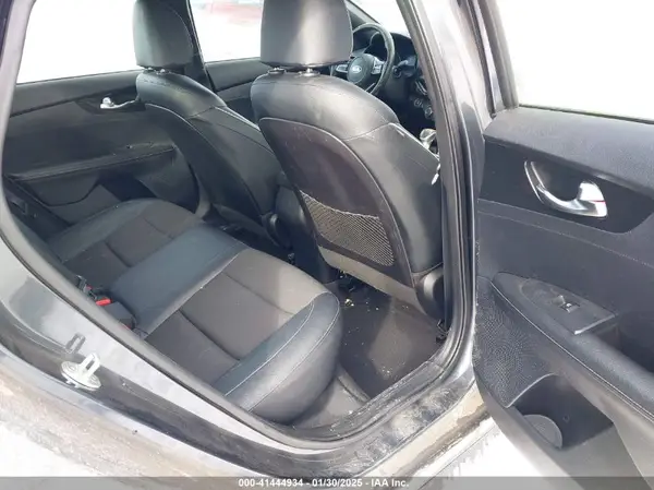 3KPF34AD4LE157200 2020 KIA FORTE - Image 8