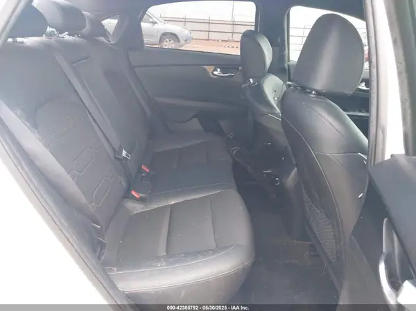 3KPF34AD4LE171095 2020 KIA FORTE - Image 8