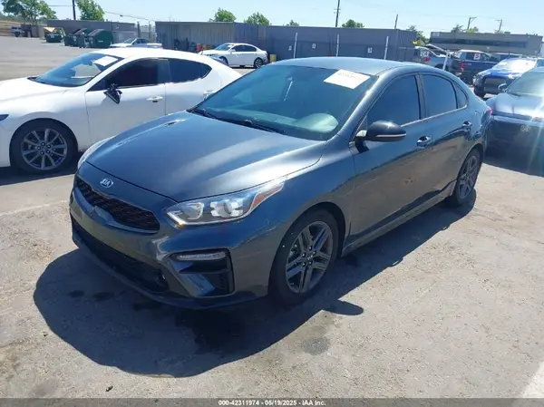3KPF34AD4LE180606 2020 KIA FORTE - Image 2