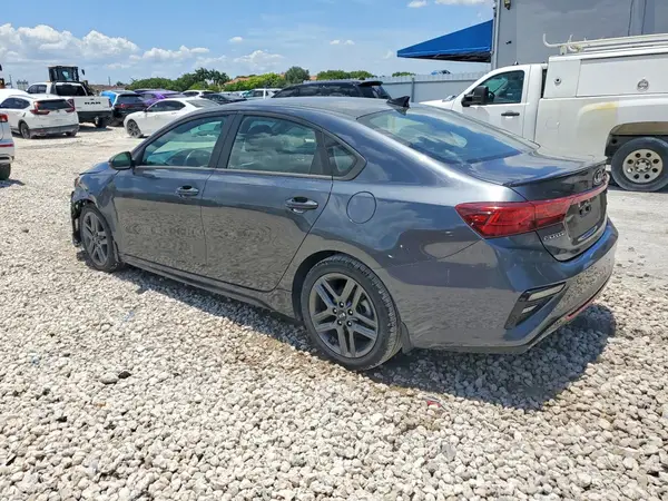 3KPF34AD4ME268184 2021 KIA FORTE - Image 2