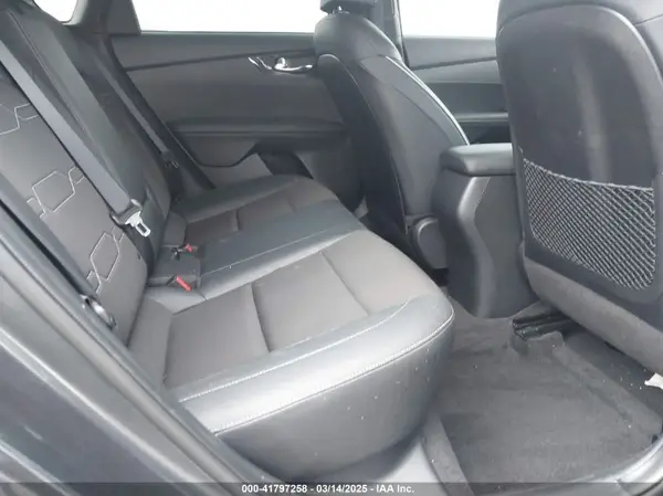 3KPF34AD4ME268945 2021 KIA FORTE - Image 8