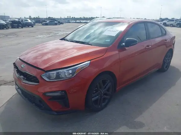3KPF34AD4ME292758 2021 KIA FORTE - Image 2