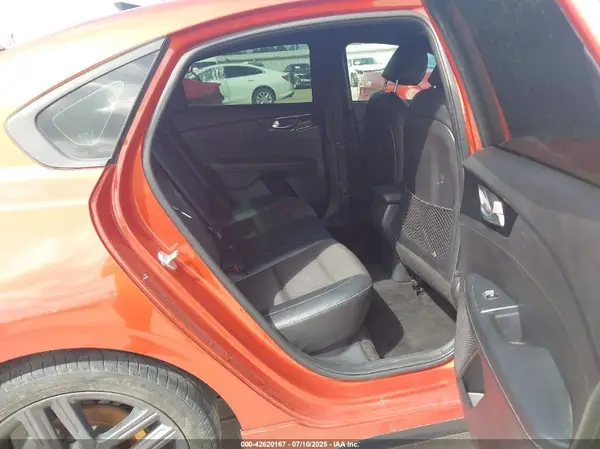 3KPF34AD4ME292758 2021 KIA FORTE - Image 8