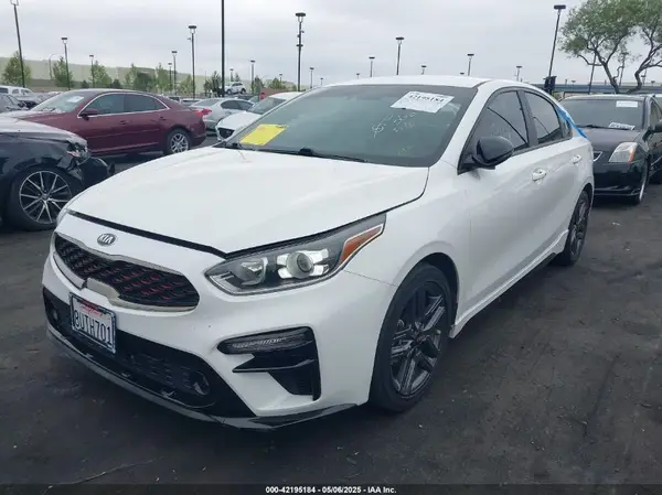 3KPF34AD4ME301846 2021 KIA FORTE - Image 2
