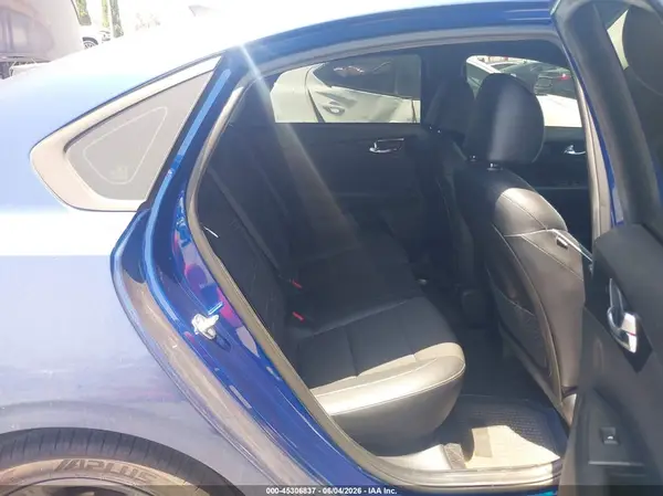 3KPF34AD4ME303712 2021 KIA FORTE - Image 8