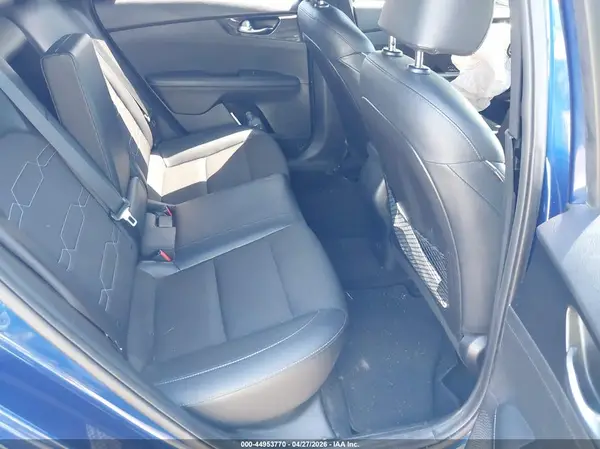 3KPF34AD4ME313785 2021 KIA FORTE - Image 8