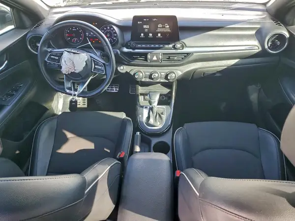 3KPF34AD4ME322504 2021 KIA FORTE - Image 8