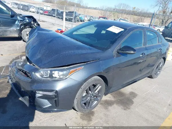 3KPF34AD4ME326844 2021 KIA FORTE - Image 2
