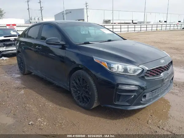 3KPF34AD4ME327217 2021 KIA FORTE - Image 1