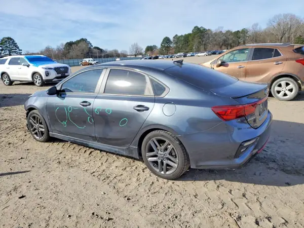 3KPF34AD4ME327489 2021 KIA FORTE - Image 2