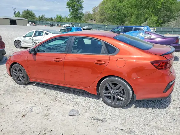 3KPF34AD4ME328366 2021 KIA FORTE - Image 2