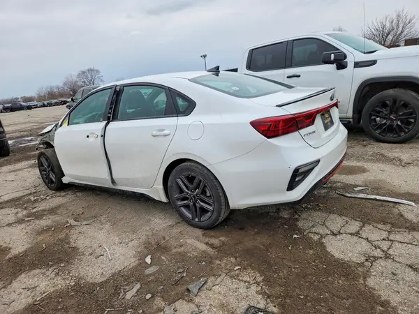3KPF34AD4ME336824 2021 KIA FORTE - Image 2