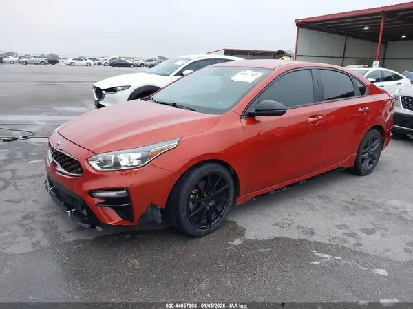 3KPF34AD4ME356930 2021 KIA FORTE - Image 2