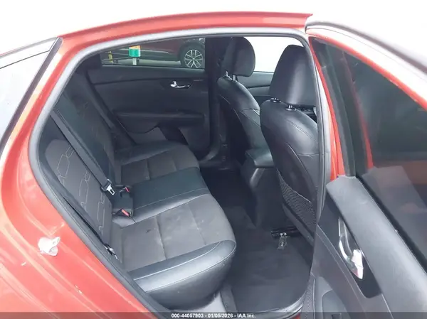 3KPF34AD4ME356930 2021 KIA FORTE - Image 8