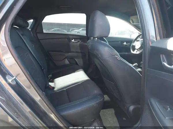 3KPF34AD4ME358144 2021 KIA FORTE - Image 8