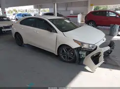 3KPF34AD4ME358211 2021 KIA FORTE