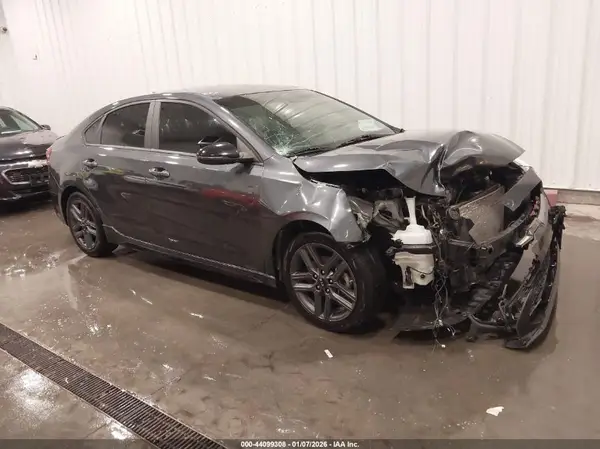 3KPF34AD4ME369077 2021 KIA FORTE - Image 1
