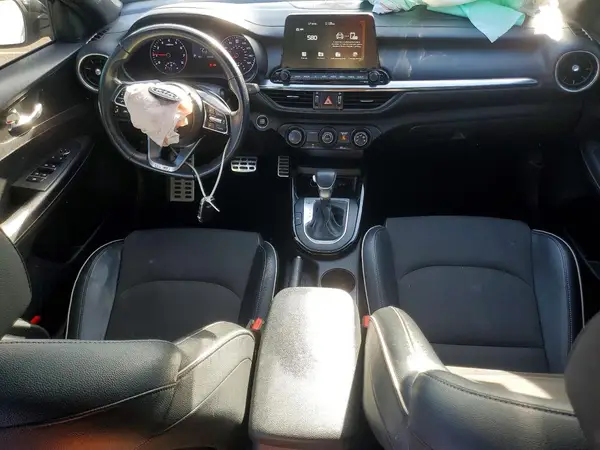 3KPF34AD4ME372481 2021 KIA FORTE - Image 8