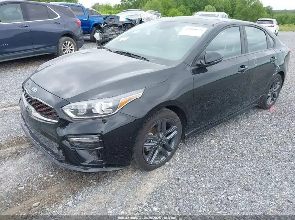 3KPF34AD4ME382105 2021 KIA FORTE - Image 2