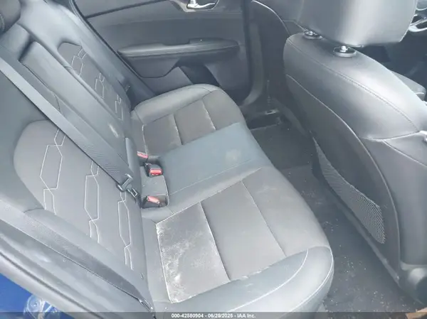 3KPF34AD4ME394321 2021 KIA FORTE - Image 8