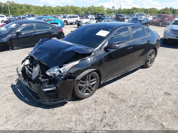 3KPF34AD4ME397476 2021 KIA FORTE - Image 2