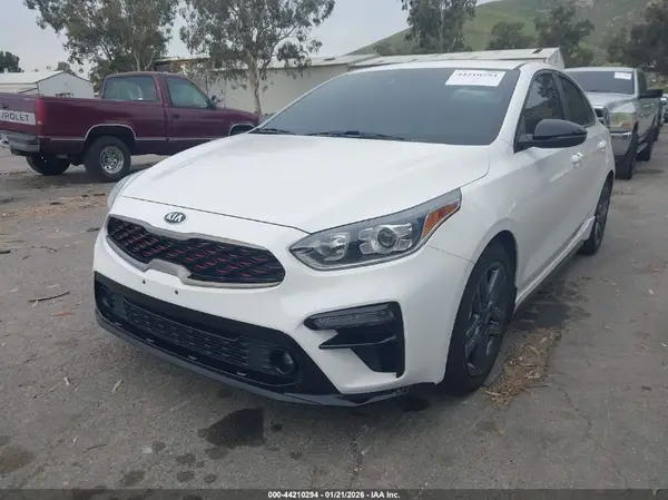 3KPF34AD4ME409626 2021 KIA FORTE - Image 2