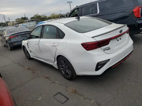 3KPF34AD4ME410601 2021 KIA FORTE - Image 2