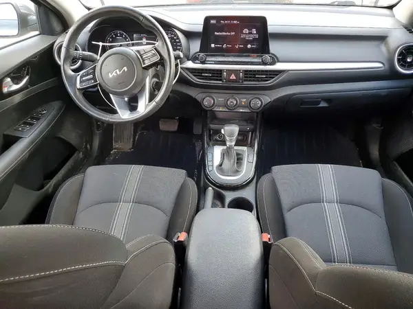 3KPF34AD4NE453286 2022 KIA FORTE - Image 8