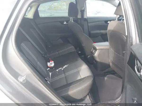 3KPF34AD4NE528830 2022 KIA FORTE - Image 8