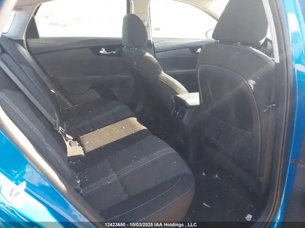 3KPF34AD4PE572412 2023 KIA FORTE - Image 8