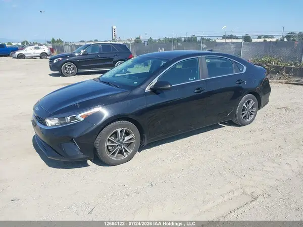 3KPF34AD4PE623911 2023 KIA FORTE - Image 2